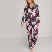 Pijama de satén con estampado de flores